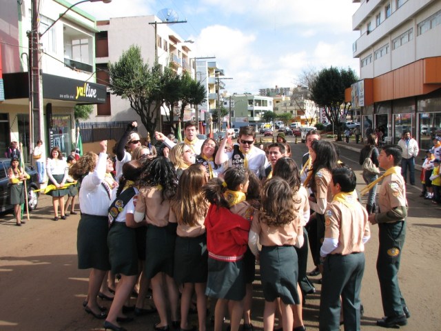 desfile 2008 clube desbravadores dínamis desfile 2008 clube desbravadores dínamis